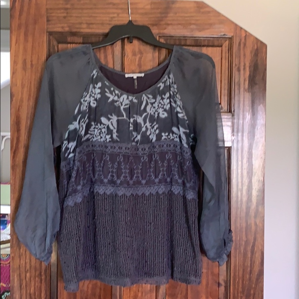 Boutique top size L